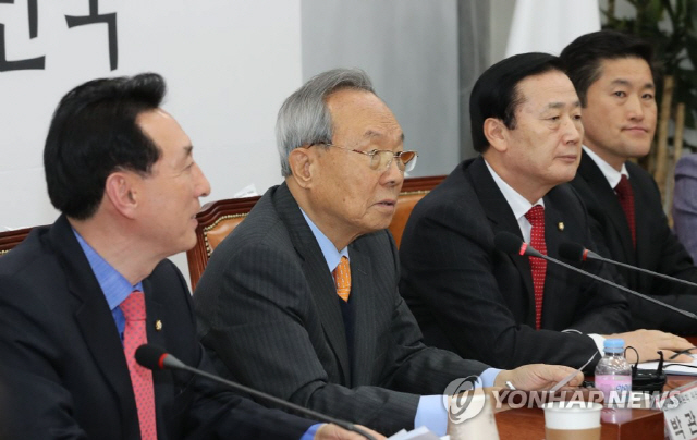 한국당 선관위 “2·27 전당대회 연기 불가…국민에 대한 예의 아냐”
