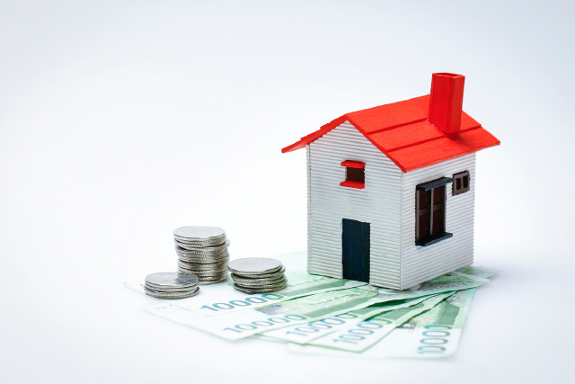 앞으로 주택담보대출이 있어도 주택연금에 쉽게 가입할 수 있게 된다./이미지투데이