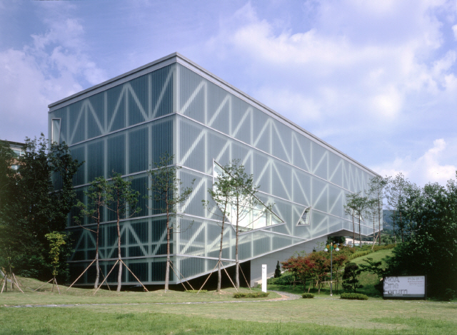 세계적 건축가 렘 콜하스가 설계한 서울대미술관 전경 /사진제공=서울대미술관