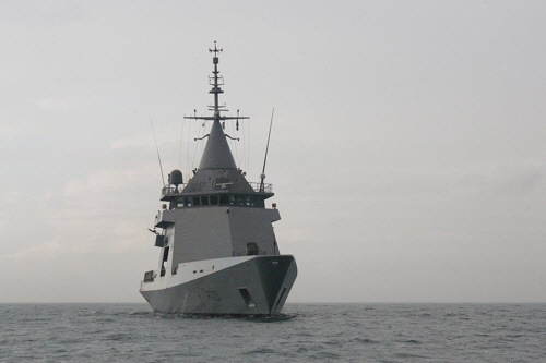 사우디-프랑스, 군함·잠수함 건조 합작회사 설립한다