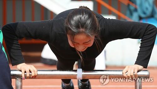 “팔굽혀펴기 잘하는 남성, 심혈관질환 위험도 낮아”