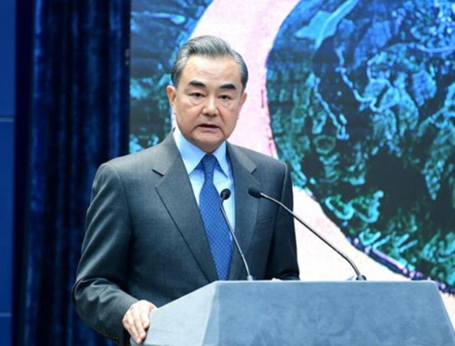 왕이(王毅) 중국 외교 담당 국무위원 겸 외교부장은 “이번 2차 북미 정상회담을 통해 한반도 비핵화가 새로운 걸음을 내딛길 기대한다”고 밝혔다./ 연합뉴스