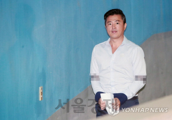 '관세청 인사청탁' 고영태, 징역 1년6개월 실형 확정