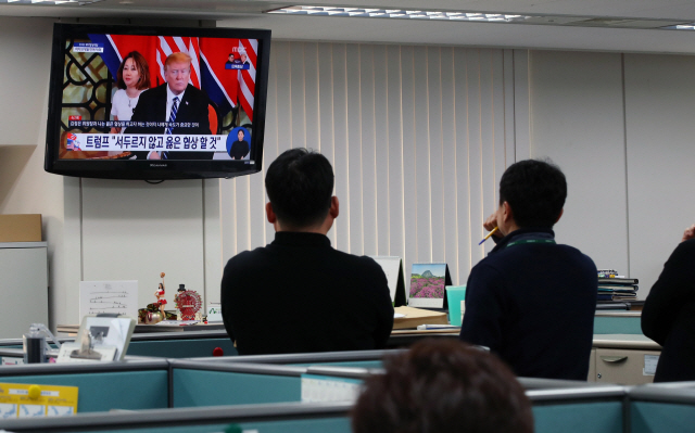 [북미협상 결렬]'하노이 선언 불발 아쉬워...평화 위해 대화 계속해야'