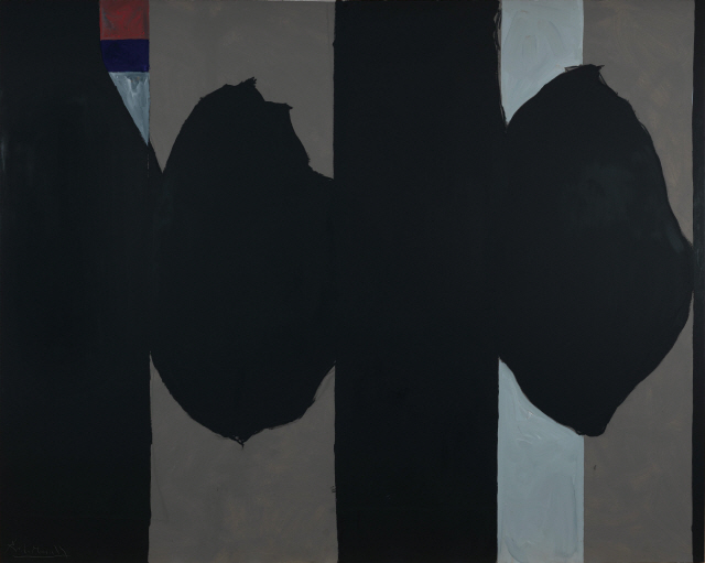 로버트 마더웰 ‘스페인 공화국에의 비가 130번’ 1974~75년작, 캔버스 위에 아크릴, 243.8x304.8cm /사진제공=BARAKAT Contemporary