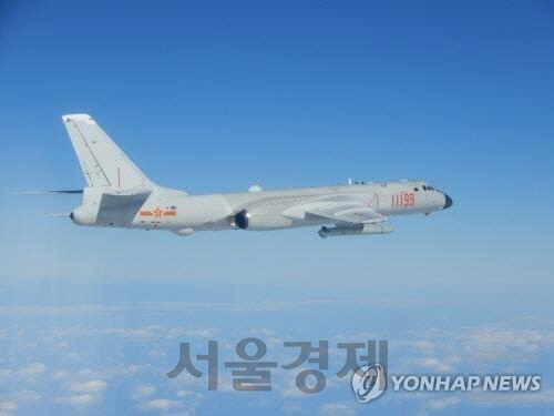창젠 20 순항미사일 탑재한 중국 H-6K 폭격기[대만 국방부 홈페이지 캡처]/연합뉴스