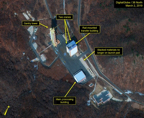 2일 촬영된 북한 동창리 미사일 발사장 상업 위성사진 / 연합뉴스