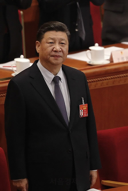 시진핑의 ‘흰머리’…친서민 이미지 부각일까 자신감일까