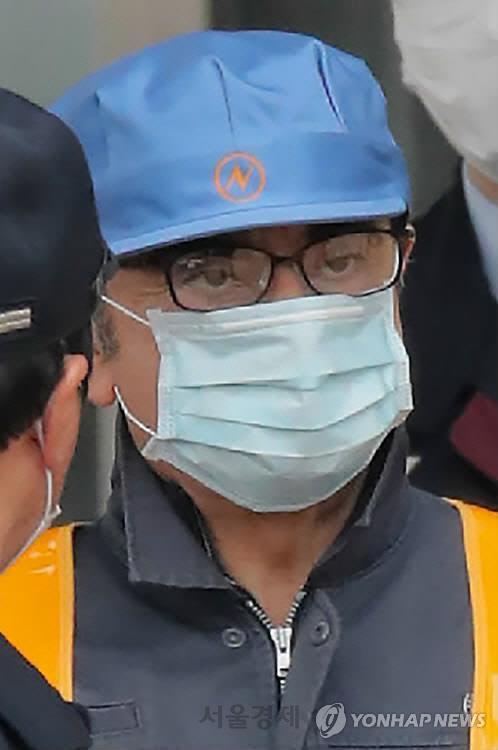 6일 일본 검찰에 체포된 지 108일만에 보석된 카를로스 곤 전 닛산자동차 회장/연합뉴스