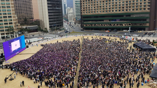 방탄소년단, 아미 1만 명과 함께한 ‘RUN ARMY in ACTION’ 개최