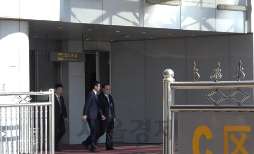 북한 고위급으로 추정되는 인사가 베이징에 도착했다/연합뉴스