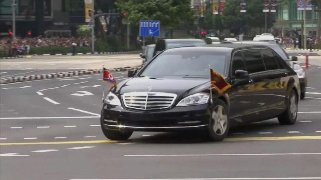 김정은 북한 국무위원장의 전용차량인 메르세데스 벤츠