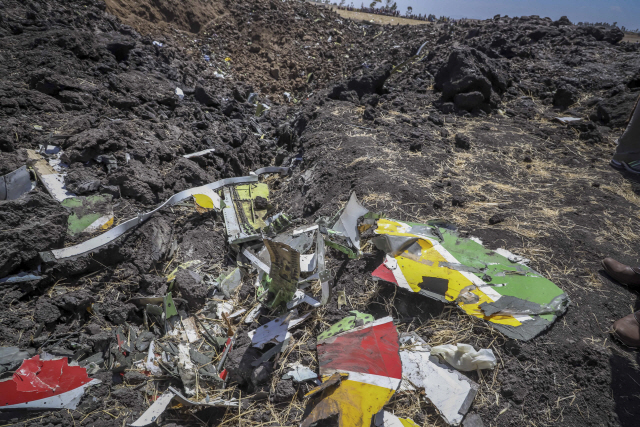 에티오피아서 추락한 보잉 737 맥스 잔해/연합뉴스