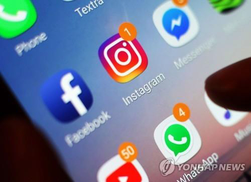 페이스북·인스타그램 접속 오류 '원인 몰라' 이용자들 '답답'