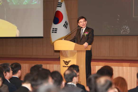 지난 28일 인천국제공항에서 열린 18주년 기념식에서 정일영 사장이 축사를 하고 있다./사진=인천국제공항공사