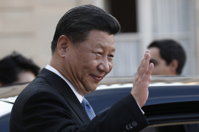 지난달 26일 프랑스 파리 엘리제궁을 방문한 시진핑 중국 국가주석.     /파리=EPA연합뉴스