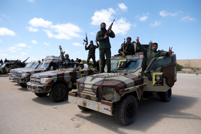 주변국 이해충돌 대리전 된 리비아 사태