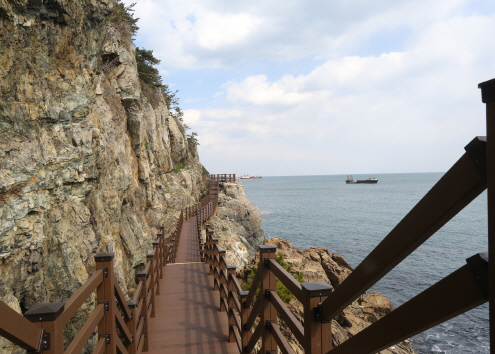 부산 한국해양대학교 안에 있는 아치둘레길 전경./사진제공=부산해양수산청