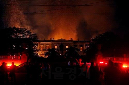 지난해 9월 큰 화재가 발생한 브라질 리우데자네이루 국립박물관.     /리우데자네이루=아젠시아브라질연합뉴스