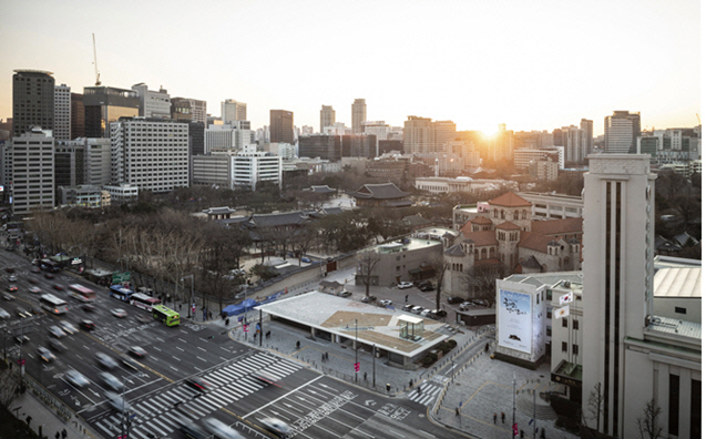 서울도시건축전시관 옥상의 ‘서울마루’ 전경  /사진제공=서울시