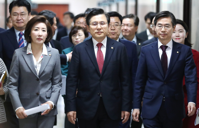 일본 민주당의 ‘3년 천하’ 꺼내든 한국당