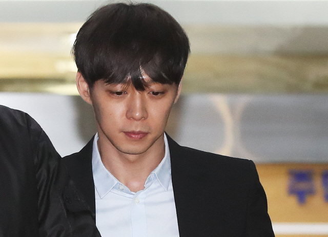 [전문] '믿었는데…박유천 은퇴'…씨제스, 전속계약 해지 통보