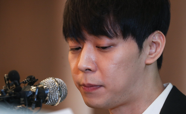 [전문] '믿었는데…박유천 은퇴'…씨제스, 전속계약 해지 통보