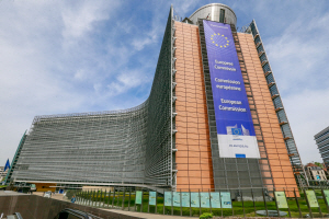 벨기에 브뤼셀에 소재한 유럽연합(EU) 집행위원회 건물.     /브뤼셀=EPA연합뉴스