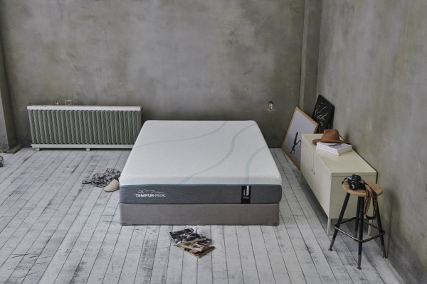 ▲TEMPUR - PEDIC MATTRESS