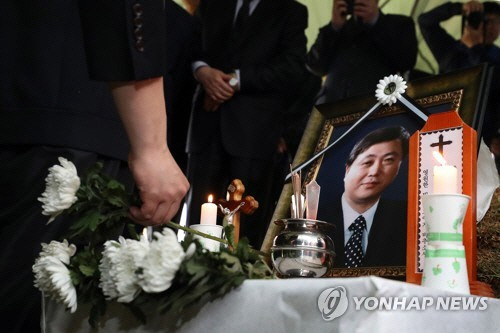 故 김홍일 전 의원 '5·18국립묘지 안장'된다, 보훈처 승인