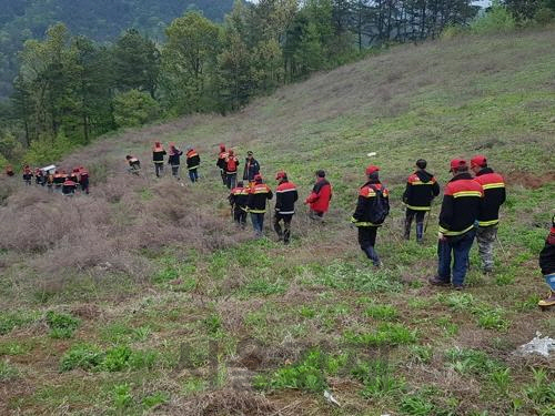 충북 황악산서 등산객 2명 조난…구조견 투입 수색