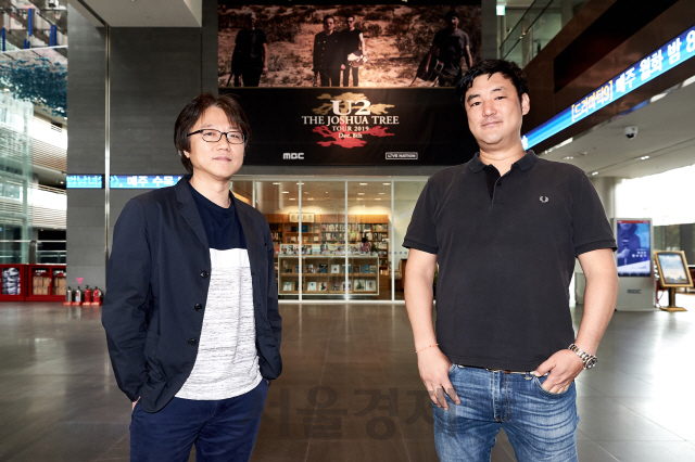MBC U2 사무국 남태정(왼쪽) PD와 라이브네이션 코리아 김형일 대표. /사진제공=MBC
