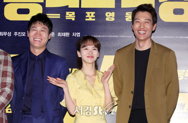 ‘롱 리브 더 킹’ 5일 연속 한국 영화 박스오피스 1위 수성