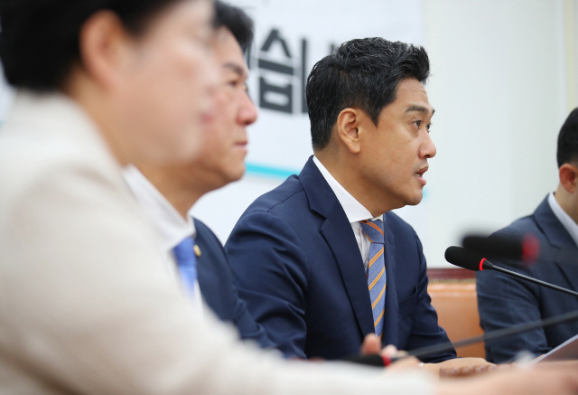 오신환 “합의 후 책임 한국당에…협상 대안 없어”