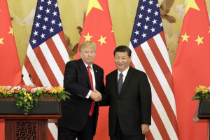 도널드 트럼프(왼쪽) 미국 대통령과 시진핑 중국 국가 주석. /블룸버그