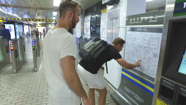 '어서와 한국은 처음이지?' 캐나다 친구들, 공포의 한국 지하철 체험기