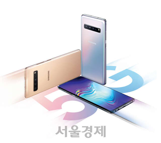 삼성전자의 5G 스마트폰 갤럭시 S10 5G/사진제공=삼성전자