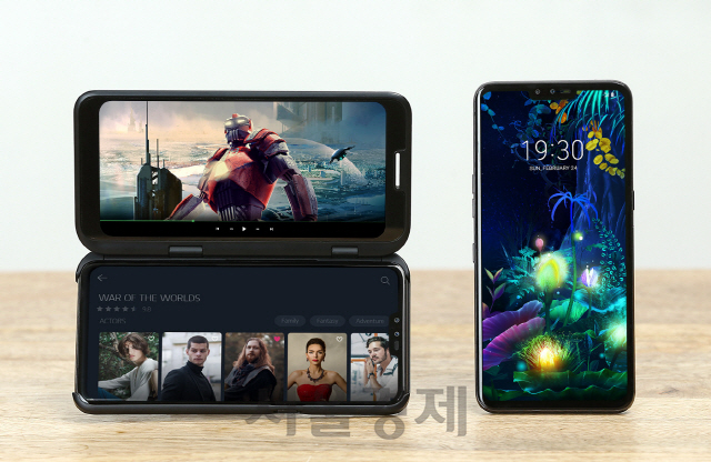 LG전자의 5G 스마트폰 V50 씽큐/사진제공=LG전자