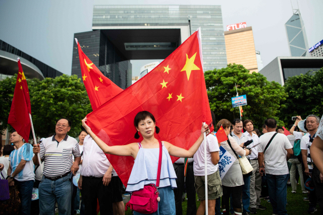 친중 vs 반중...勢 대결로 흐르는 홍콩사태