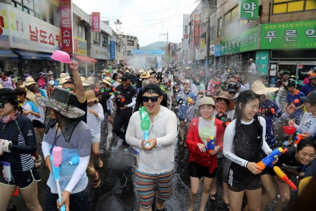 장흥 물축제/사진=장흥군 제공