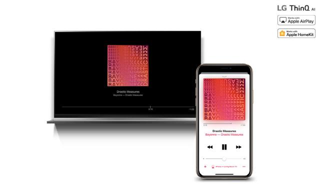 LG 인공지능 TV와 애플 ‘에어플레이 2’ ‘홈킷’ 서비스와 연동한 연출 이미지 /사진제공=LG전자