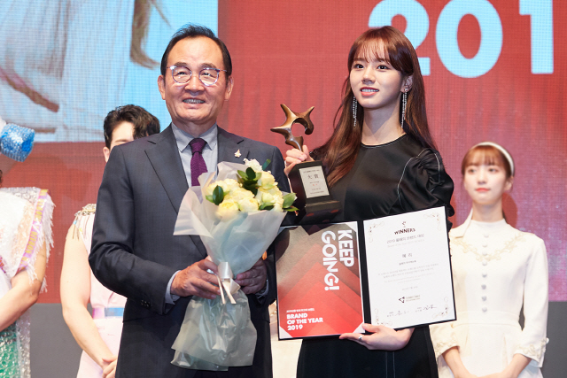 '2019 올해의 브랜드 대상' 혜리, 여자예능돌 부문 수상