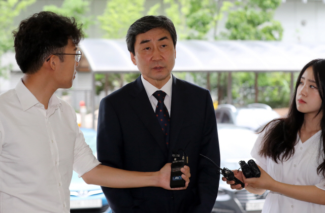 '패스트트랙' 한국당 21명 의원...강제수사 전환해도 조사 어렵다