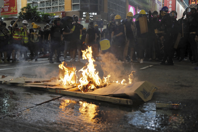 3일 진행된 홍콩 시위의 모습/AP연합뉴스