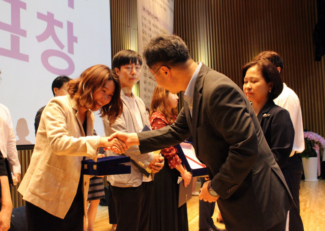 한독, ‘기억다방’ 캠페인 보건복지부장관 표창 수상
