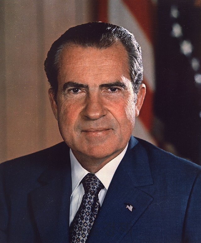 1971년 8월15일  금 태환 정지를 전격 선언한 리처드 닉슨 미 대통령 /위키피디아