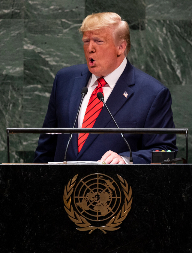 도널드 트럼프 미국 대통령이 24일(현지시간) 뉴욕 유엔본부에서 연설하고 있다. /뉴욕=AFP연합뉴스