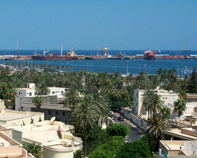 트리폴리 항구 전경