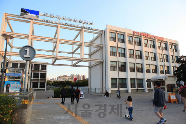 ‘2019 코리아 유니크 베뉴 30선’에 선정된 광주 동구 국립아시아문화전당