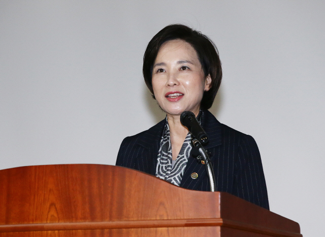 유은혜 사회부총리 겸 교육부 장관이 11일 정부세종청사에서 열린 ‘2019 교육분야 국정과제 중간점검회’에서 발언하고 있다./교육부